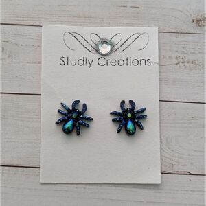 𝅺🆕 Studlycreations spider earrings. Halloween